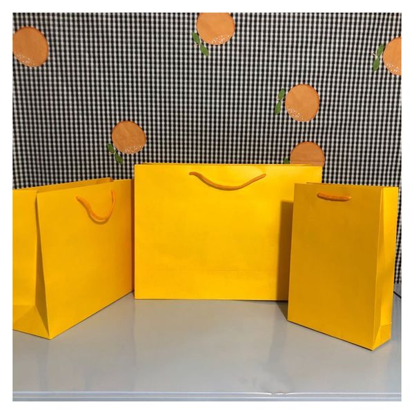 orange original gift paper bag handbags tote bag fashion shopping bag wholesale r f01a
orange original gift paper bag handbags tote bag fashion shopping bag wholesale r f01a