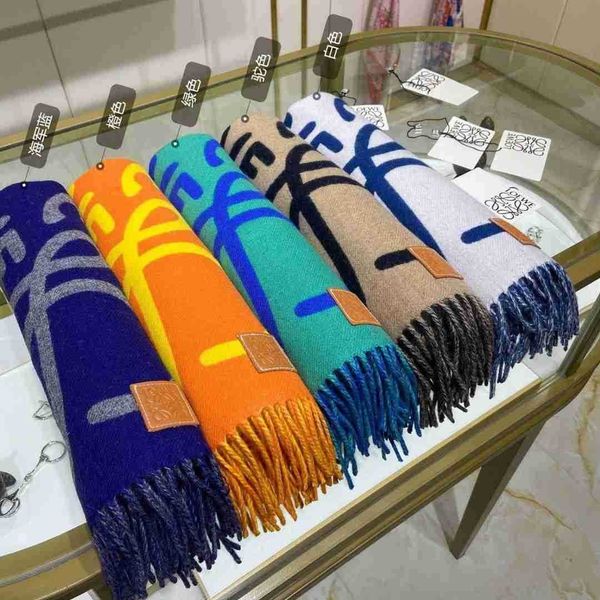 graffiti designer lowe hand scarf winter painted autumn alphabet old flower chessboard pattern tassel warm color contrast cashmere yhzf scar, Blue;gray
graffiti designer lowe hand scarf winter painted autumn alphabet old flower chessboard pattern tassel warm color contrast cashmere yhzf scar, Blue;gray