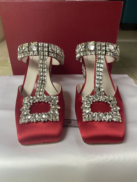 women's dress shoes crystal heel slippers shoes luxury designer steady fashion wedding style box size 35-42, Black
women's dress shoes crystal heel slippers shoes luxury designer steady fashion wedding style box size 35-42, Black