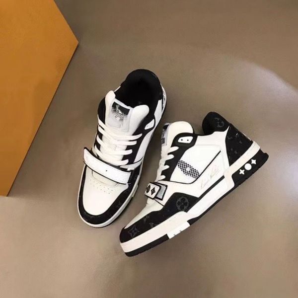 luxury designer shoes men casual shoe fluorescent yellow and white calfskin sneakers asdadsdasdasdawsasdawasdasw, Red;white
luxury designer shoes men casual shoe fluorescent yellow and white calfskin sneakers asdadsdasdasdawsasdawasdasw, Red;white