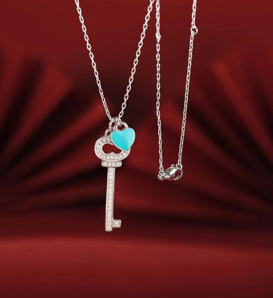 designers necklace shiny diamond pendant fashion metal necklaces key designer jewelry popular ladies men love pendant very good, Silver
designers necklace shiny diamond pendant fashion metal necklaces key designer jewelry popular ladies men love pendant very good, Silver