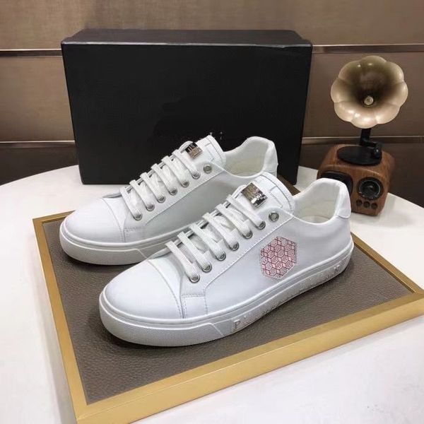 2022 luxury mens fashion whiteplatform designer shoes genuine leather sneaker flat casual adasdawasdaswd, Red;white
2022 luxury mens fashion whiteplatform designer shoes genuine leather sneaker flat casual adasdawasdaswd, Red;white
