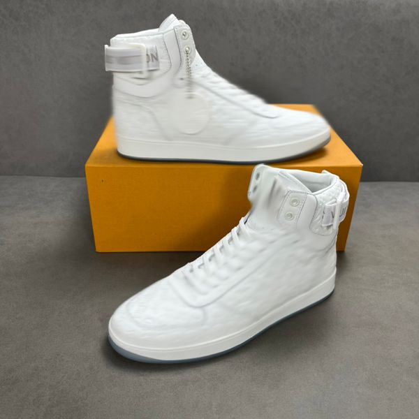 2023 men boots designer ankle boot real leather shoe fashion shoe shiny detachable nylon pouch combat outdoor thick bottom -n0134, Black
2023 men boots designer ankle boot real leather shoe fashion shoe shiny detachable nylon pouch combat outdoor thick bottom -n0134, Black