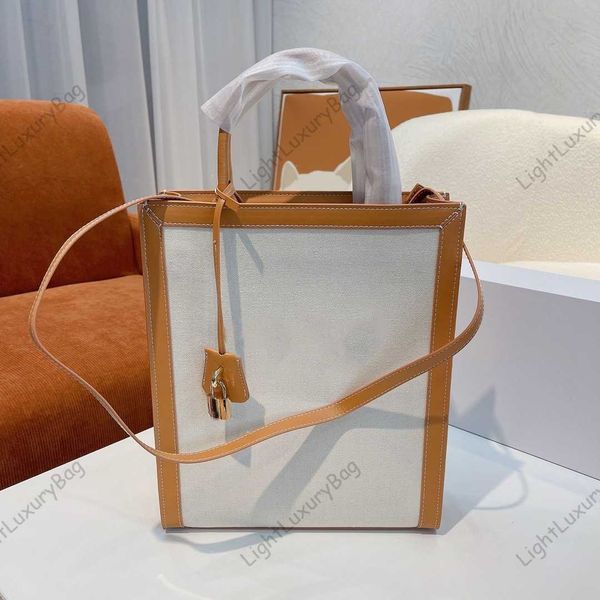 the mini tote shoulder bag designer bags crossbody handbags for women classic famous brand clutch shopping purses 221029
the mini tote shoulder bag designer bags crossbody handbags for women classic famous brand clutch shopping purses 221029