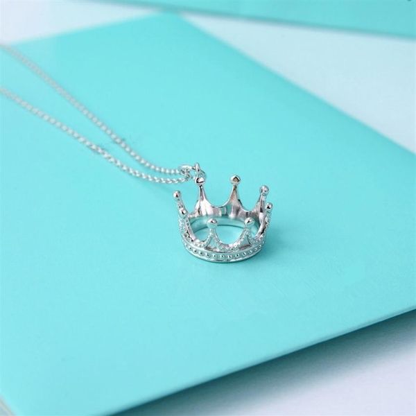 design luxury jewelry women's 925 silver crown pendant necklace collarbone chain fashion accessories338s
design luxury jewelry women's 925 silver crown pendant necklace collarbone chain fashion accessories338s