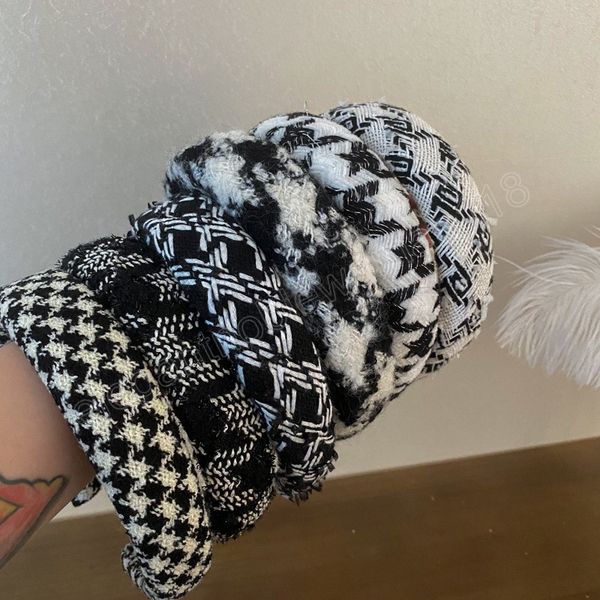 fashion houndstooth pattern headband wide-brimmed french style retro hair hoop bezel hairbands for women hair accessories, Silver
fashion houndstooth pattern headband wide-brimmed french style retro hair hoop bezel hairbands for women hair accessories, Silver