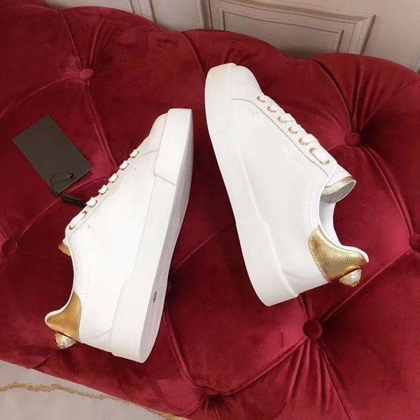 screener sneaker beige leather shoes italy vintage men womens red web stripe luxurys designers sneakers bi-color rubber sole classic casual, Red;white
screener sneaker beige leather shoes italy vintage men womens red web stripe luxurys designers sneakers bi-color rubber sole classic casual, Red;white