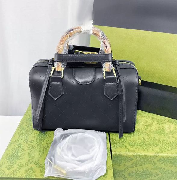 3a quality designers bags women handbag totes shopping bags 23cm fashion leather tote large beach bag luxury handbags travel cross body shou
3a quality designers bags women handbag totes shopping bags 23cm fashion leather tote large beach bag luxury handbags travel cross body shou