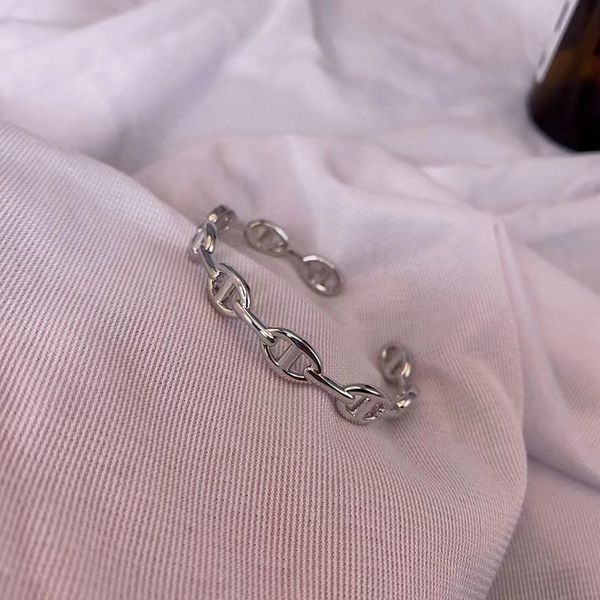 brand letters love bangle bracelet for women 18k gold silver nail bracelets designer jewelry, Golden;silver
brand letters love bangle bracelet for women 18k gold silver nail bracelets designer jewelry, Golden;silver