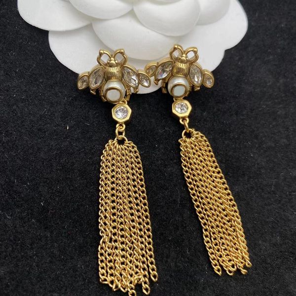 2022 new dangle earrings fashion luxury brand designer classic little bee earrings wedding party valentine's day christmas gift exquisi, Silver
2022 new dangle earrings fashion luxury brand designer classic little bee earrings wedding party valentine's day christmas gift exquisi, Silver