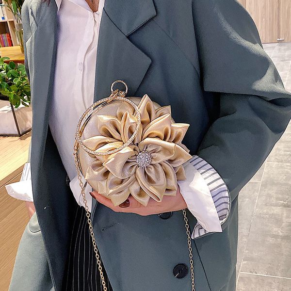 evening bags flower women dinner bag fashion silk handbag sdesigner round cheongsam dress banquet evening bag female chain crossbody bag 221
evening bags flower women dinner bag fashion silk handbag sdesigner round cheongsam dress banquet evening bag female chain crossbody bag 221