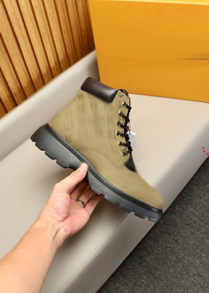 2023 men boots designer ankle boot real leather shoe fashion shoe shiny detachable nylon pouch combat outdoor thick bottom -n0145, Black
2023 men boots designer ankle boot real leather shoe fashion shoe shiny detachable nylon pouch combat outdoor thick bottom -n0145, Black