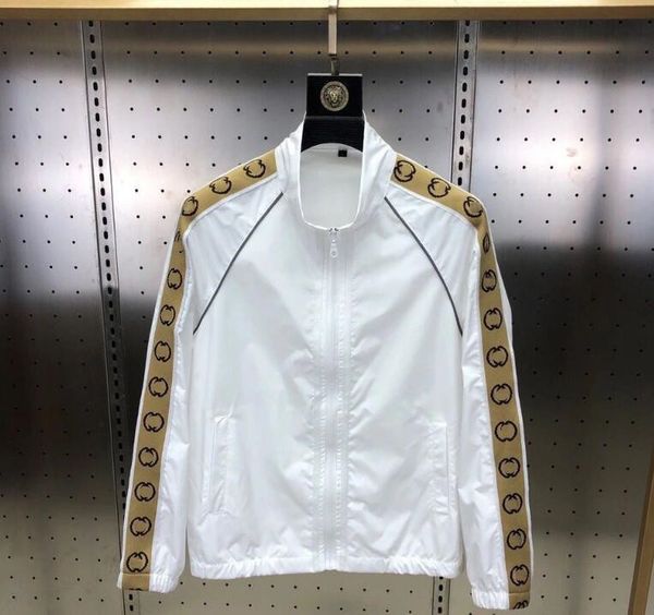 2022 spring white jackets for men loose casual jacket windbreaker coat zipper men's clothing, Black;brown
2022 spring white jackets for men loose casual jacket windbreaker coat zipper men's clothing, Black;brown