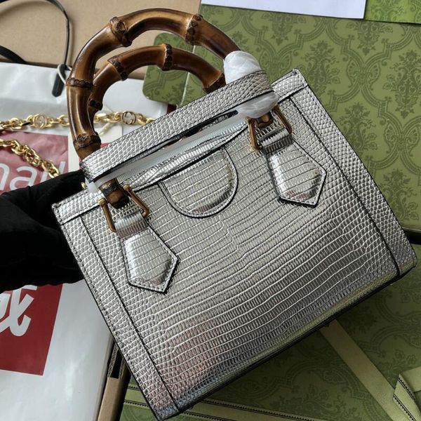 realfine bags 5a g675800 20cm diana small totes lizard handbags shoulder purse for women with dust bag
realfine bags 5a g675800 20cm diana small totes lizard handbags shoulder purse for women with dust bag