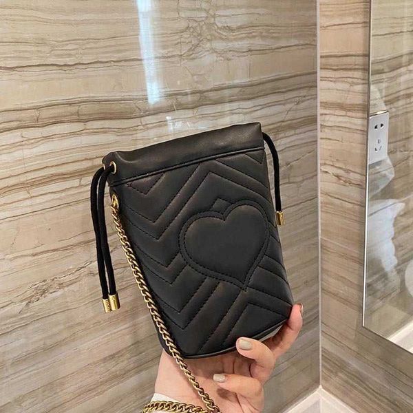 bucket designer bags handbag leather wallet mirror quality crossbody for women classic famous brand shopping purses 220820
bucket designer bags handbag leather wallet mirror quality crossbody for women classic famous brand shopping purses 220820