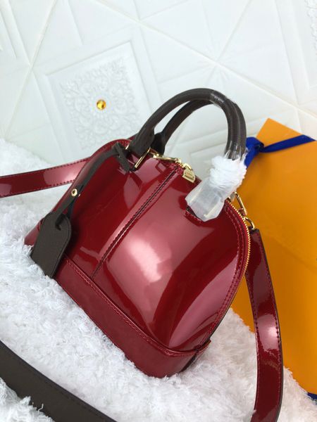 gorgeous colors evening bag designe luxury handbag shoulder bags crossbody mirror quality m54785 alma bb pm tote vll litton miroir shell bag
gorgeous colors evening bag designe luxury handbag shoulder bags crossbody mirror quality m54785 alma bb pm tote vll litton miroir shell bag