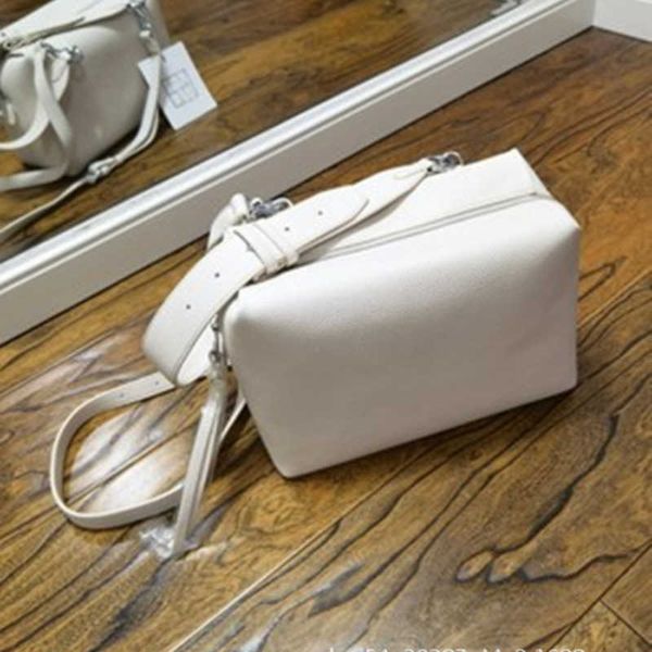 hbp shoulder bags stuff sacks tofu bag soft cow leather large capacity litchi pattern handheld one shoulder crossbody leather women's b
hbp shoulder bags stuff sacks tofu bag soft cow leather large capacity litchi pattern handheld one shoulder crossbody leather women's b