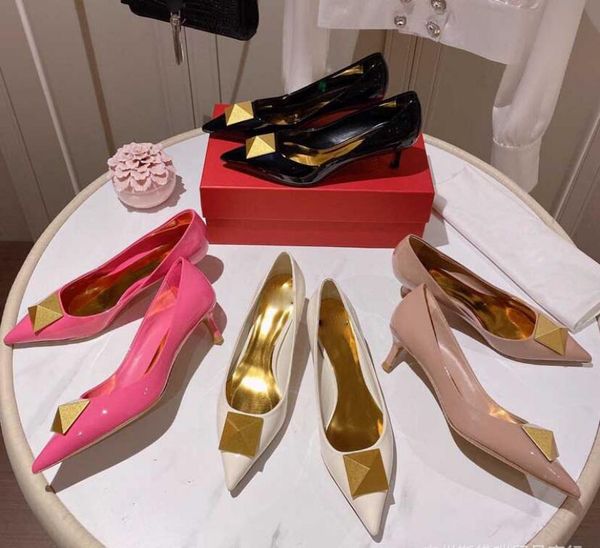 autumn women's high heels 2022 new dress shoes metal large rivet pumps single shoes women pointed toe bright cow leather thin heel shal, Black
autumn women's high heels 2022 new dress shoes metal large rivet pumps single shoes women pointed toe bright cow leather thin heel shal, Black
