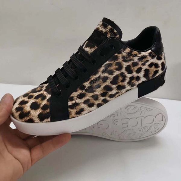 2022the new fashion women shoes men's leather lace up platform oversized sole sneakers white black casual hc190901 asasdasa, Red;white
2022the new fashion women shoes men's leather lace up platform oversized sole sneakers white black casual hc190901 asasdasa, Red;white