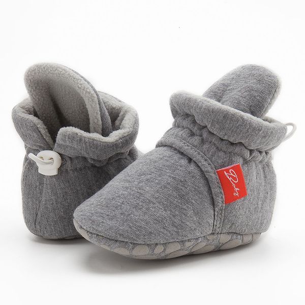 sneakers baby soft cotton shoes boys girls crib winter warm antislip sole born toddler infant first walkers 221119, Black;red
sneakers baby soft cotton shoes boys girls crib winter warm antislip sole born toddler infant first walkers 221119, Black;red