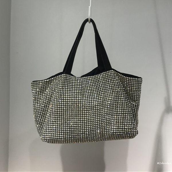waist bags diamond handbag women casual crystal glitter beads padded lady shoulder sac a mian crossbody 221119
waist bags diamond handbag women casual crystal glitter beads padded lady shoulder sac a mian crossbody 221119