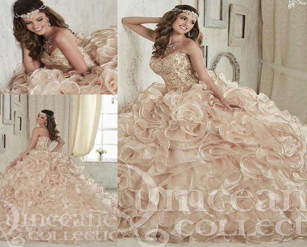 2020 luxurious champagne embroidery crystals ball gown quinceanera dresses floorlength vestidos de 15 anos sweet 16 dresses2060276, Blue;red
2020 luxurious champagne embroidery crystals ball gown quinceanera dresses floorlength vestidos de 15 anos sweet 16 dresses2060276, Blue;red