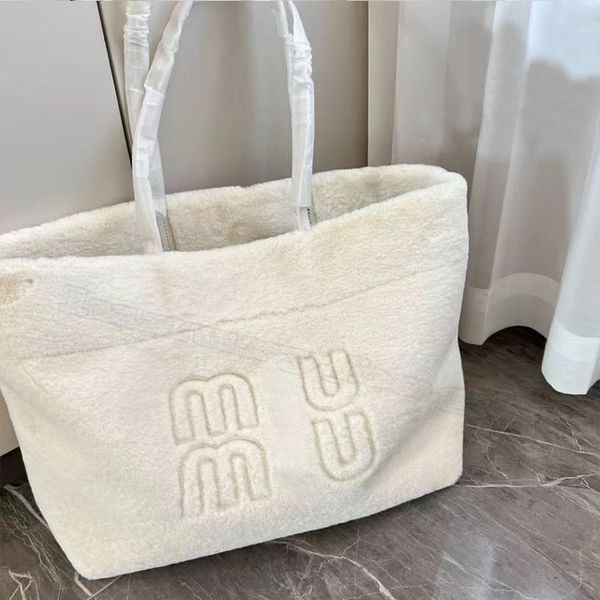 shopping bag luxury 2022 winter new handbag sweet adeline sherpa fashion miu designer malibel shoulder bag socialite temperament handbags rf
shopping bag luxury 2022 winter new handbag sweet adeline sherpa fashion miu designer malibel shoulder bag socialite temperament handbags rf