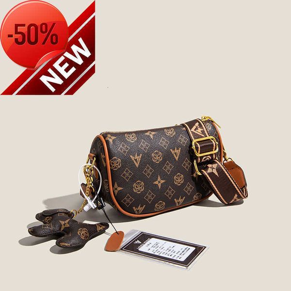 store has 80% off wholesale bag women's 2023 summer new old flower commuter small popular design versatile one shoulder crossbody dumpl
store has 80% off wholesale bag women's 2023 summer new old flower commuter small popular design versatile one shoulder crossbody dumpl