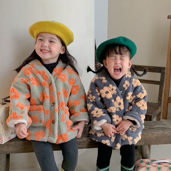 jackets 3232e girl's coat winter korean children's warm jacket v neck fleece kid's three-dimensional flower plus velvet 22111, Blue;gray
jackets 3232e girl's coat winter korean children's warm jacket v neck fleece kid's three-dimensional flower plus velvet 22111, Blue;gray