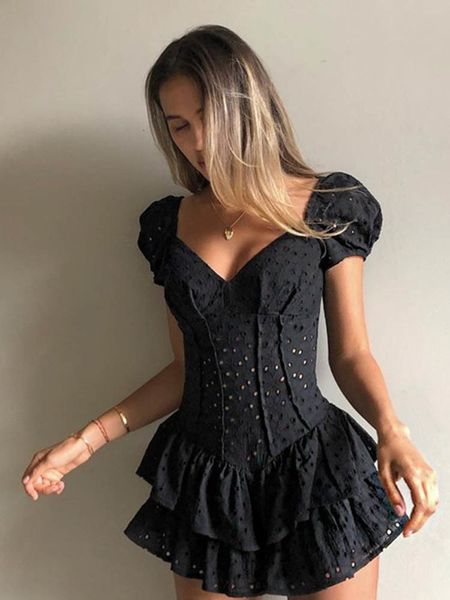 casual dresses fashion v neck ruffles pleated dress women puff sleeve chic black summer dress party hollow out vintage corset ladies 221119, Black;gray
casual dresses fashion v neck ruffles pleated dress women puff sleeve chic black summer dress party hollow out vintage corset ladies 221119, Black;gray