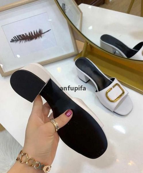 shoes new vlogo black low heeled slippers fashion women s sandals rw0s0m60 hws 0no z06 valentinoes valentinoity ftl qel
shoes new vlogo black low heeled slippers fashion women s sandals rw0s0m60 hws 0no z06 valentinoes valentinoity ftl qel