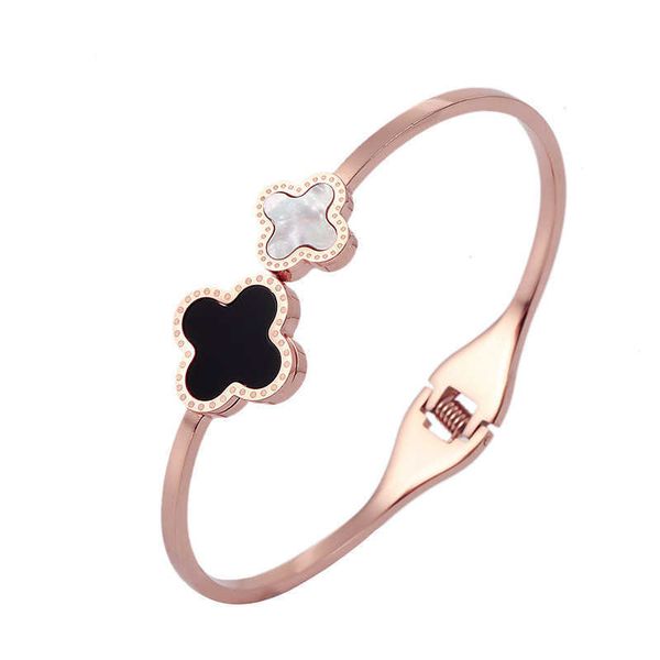 charm bracelets factory direct sal new titanium stainls steel bracelet female geometric rose gold roman numeral fashion jewelry, Golden;silver
charm bracelets factory direct sal new titanium stainls steel bracelet female geometric rose gold roman numeral fashion jewelry, Golden;silver