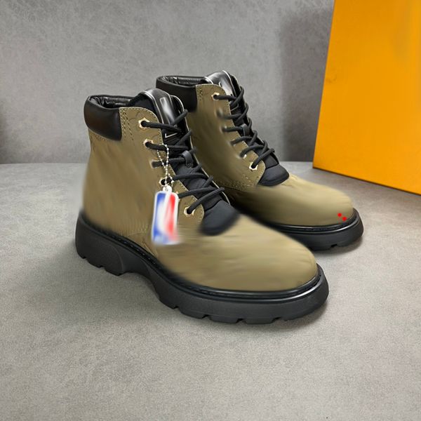 2023 man luxury designer winter fashion snow boots booties warm leather black grey brown pink classic boots furry hairy boot plush short sho
2023 man luxury designer winter fashion snow boots booties warm leather black grey brown pink classic boots furry hairy boot plush short sho
