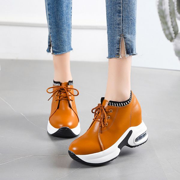 dress shoes casual woman flats lace up solid leather sneakers women increased high heels thick bottom flat platform 221118, Black
dress shoes casual woman flats lace up solid leather sneakers women increased high heels thick bottom flat platform 221118, Black