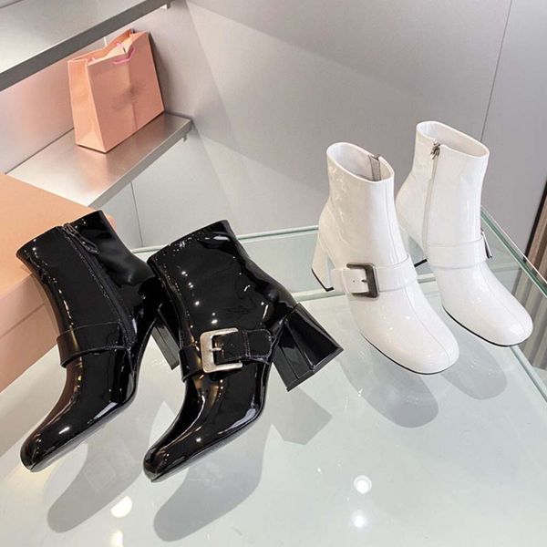 knight boots luxury brand 2022 new designer fashion patent leather high heel women round head side zipper metal square buckle short boots, Black
knight boots luxury brand 2022 new designer fashion patent leather high heel women round head side zipper metal square buckle short boots, Black