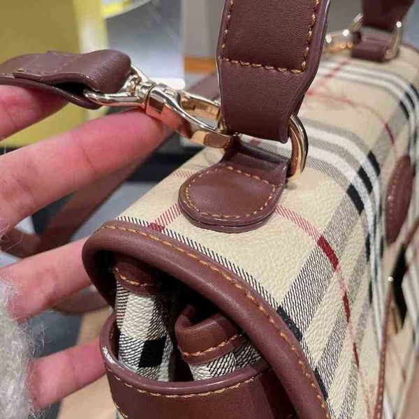 designer bags burbrerys women's messenger single shoulder hand french stick armpit fashion new high-capacity yzl 8gl1
designer bags burbrerys women's messenger single shoulder hand french stick armpit fashion new high-capacity yzl 8gl1