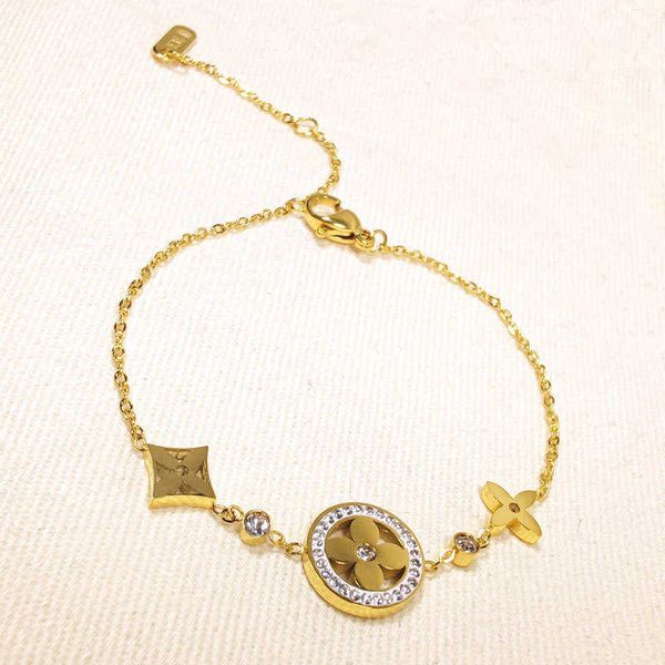 charm s simple diamond inlaid clover 18k gold titanium steel female hollow zircon light luxury bracelet, Golden;silver
charm s simple diamond inlaid clover 18k gold titanium steel female hollow zircon light luxury bracelet, Golden;silver