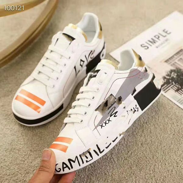 2022a high-quality men and women graffiti hand-painted lace-up casual board shoes fashionable wild couple party size 35-45 asdasdsdasdawsd, Red;white
2022a high-quality men and women graffiti hand-painted lace-up casual board shoes fashionable wild couple party size 35-45 asdasdsdasdawsd, Red;white