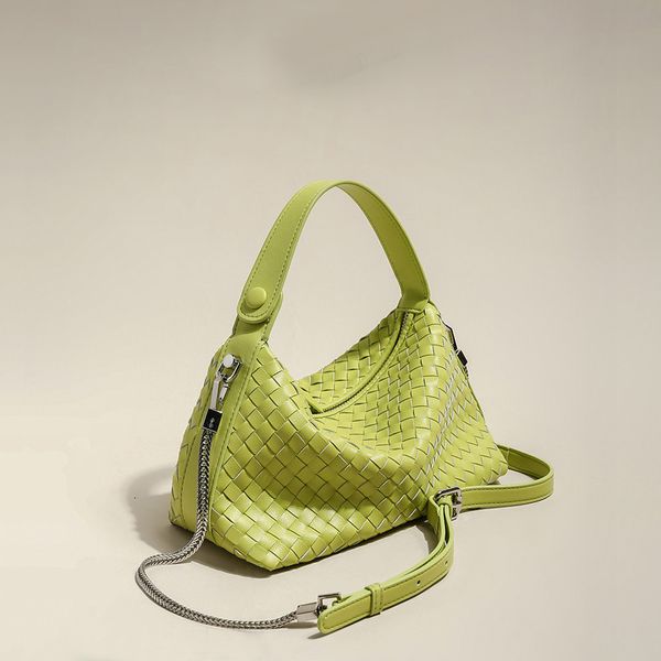 waist bags delicate chain knit ladies tote for women soft leather shoulder designer handbag small beach clutch 221119
waist bags delicate chain knit ladies tote for women soft leather shoulder designer handbag small beach clutch 221119