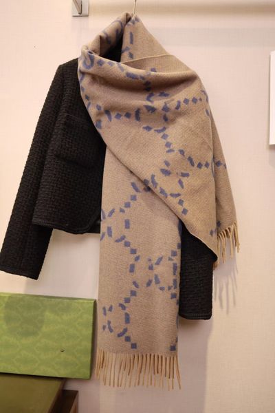 men's and women's winter scarves designer double-sided size letter 100% wool scarves, Blue;gray
men's and women's winter scarves designer double-sided size letter 100% wool scarves, Blue;gray