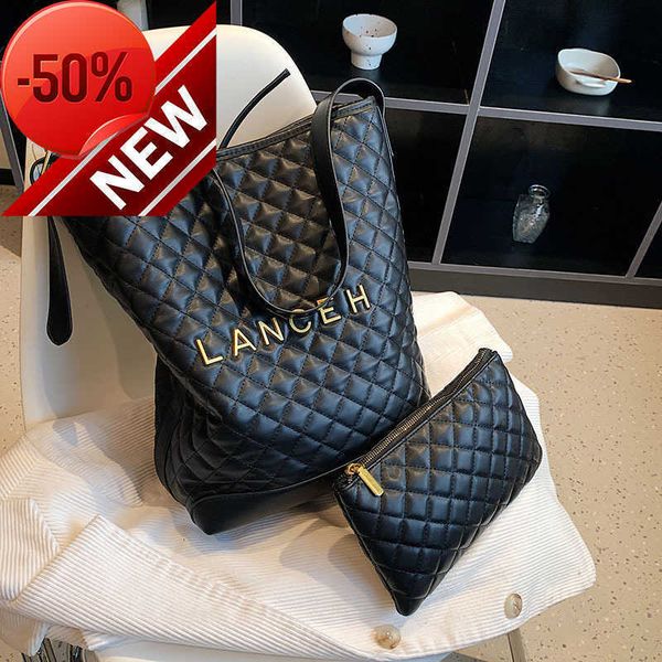 store has 80% off wholesale bag women one shoulder armpit large capacity bucket fashion versatile small fragrant rhombic alphabet big
store has 80% off wholesale bag women one shoulder armpit large capacity bucket fashion versatile small fragrant rhombic alphabet big