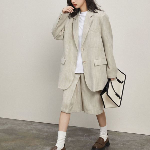 women's suits blazers spring summer casual solid color single breasted pocket decorative big loose oversized jacket 221119, White;black
women's suits blazers spring summer casual solid color single breasted pocket decorative big loose oversized jacket 221119, White;black