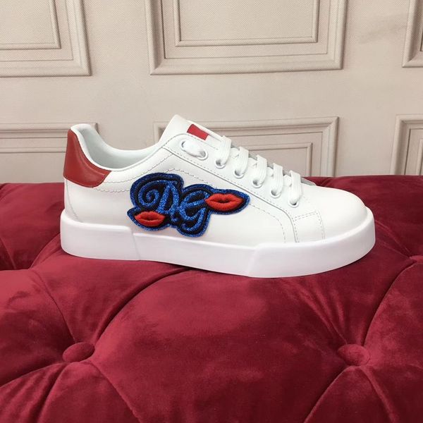 2022c custom-made men's and women's graffiti hand-painted casual sneakers stylish versatile personality party shoes size 35-45 aas, Red;white
2022c custom-made men's and women's graffiti hand-painted casual sneakers stylish versatile personality party shoes size 35-45 aas, Red;white