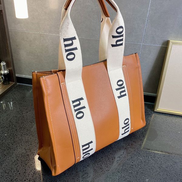 fashion designer totes luxury brand purse open bag wallets women handbags tote real leather sheep wool bags lady plaid purses duffle luggage
fashion designer totes luxury brand purse open bag wallets women handbags tote real leather sheep wool bags lady plaid purses duffle luggage