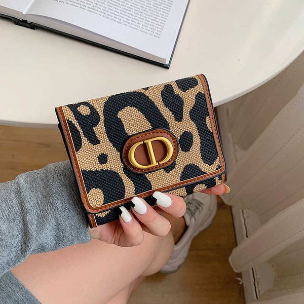clearance purse 2023 new leopard women's long wallet 30% off wallet card bag contrast color small change, Red;black
clearance purse 2023 new leopard women's long wallet 30% off wallet card bag contrast color small change, Red;black