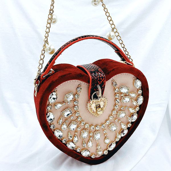 waist bags heart shape evening women luxury flowers lock diamond clutch shoulder bag female dinner handbag 221119
waist bags heart shape evening women luxury flowers lock diamond clutch shoulder bag female dinner handbag 221119