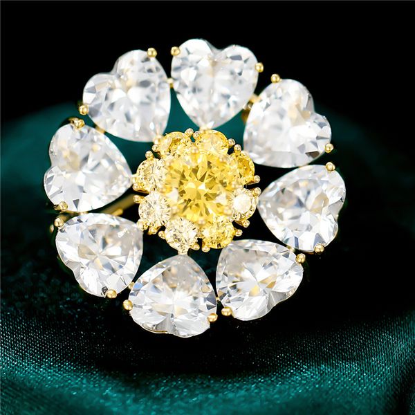 pins brooches creative rotatable snowflake brooch pin luxury love heart shape zircon brooches for women highend pin jewelry gifts 221118, Gray
pins brooches creative rotatable snowflake brooch pin luxury love heart shape zircon brooches for women highend pin jewelry gifts 221118, Gray
