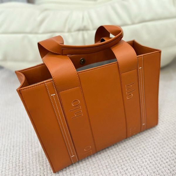 fashion designer totes luxury brand purse open bag wallets women handbags tote real leather sheep wool bags lady plaid purses duffle luggage
fashion designer totes luxury brand purse open bag wallets women handbags tote real leather sheep wool bags lady plaid purses duffle luggage