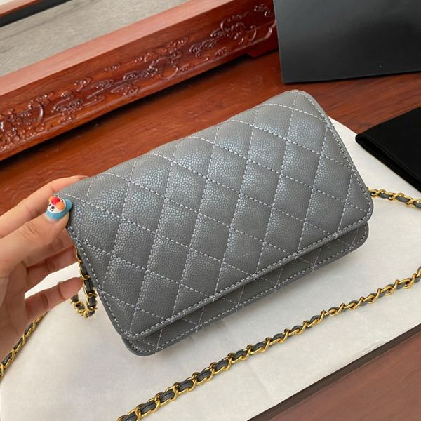 womens designer classic mini flap quilted bags caviar leather calfskin wallet with gold metal matelasse chain crad holder purse outdoor saco
womens designer classic mini flap quilted bags caviar leather calfskin wallet with gold metal matelasse chain crad holder purse outdoor saco