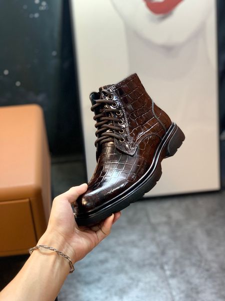 2023 man snow boots mens boots classic short keep warm with card dust bag tag sell aus booties men shoes -k050, Black
2023 man snow boots mens boots classic short keep warm with card dust bag tag sell aus booties men shoes -k050, Black